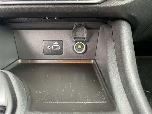 Used 2021 Nissan Sentra S image 18