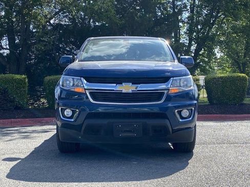 Used 2019 Chevrolet Colorado LT w/ LT Convenience Package image 9