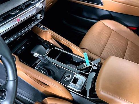 Certified 2025 Kia Telluride SX Prestige X-Pro AWD/4WD image 16