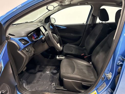 Used 2017 Chevrolet Spark LT image 21