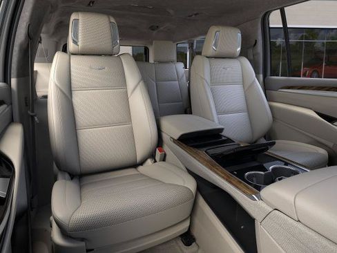 New 2026 Cadillac Escalade ESV Platinum Sport AWD/4WD image 41