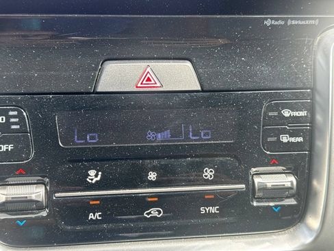 Certified 2021 Kia Sorento SX FWD image 24