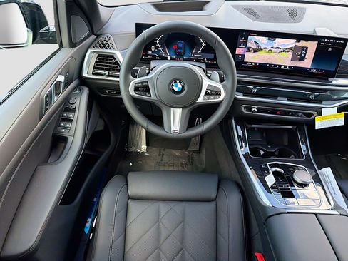 New 2026 BMW X5 sDrive40i w/ M Sport Package RWD image 17