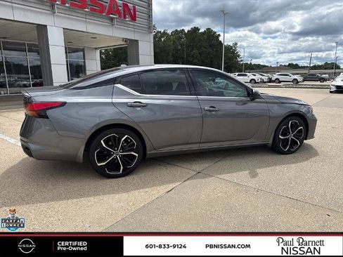 Certified 2024 Nissan Altima 2.5 SR FWD image 7