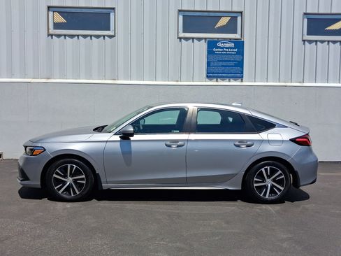 Used 2023 Honda Civic LX image 2