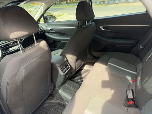 Used 2021 Hyundai Sonata SEL w/ Convenience Package FWD image 8