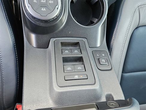 Used 2021 Ford Bronco First Edition image 23