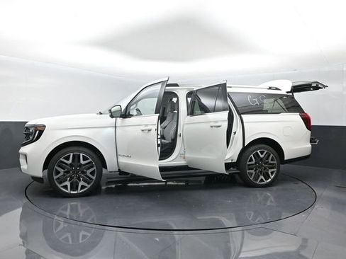 New 2026 Ford Expedition Max Platinum w/ Platinum Ultimate Package image 28