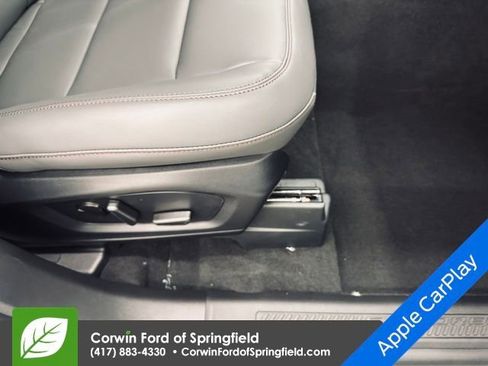 New 2026 Ford Explorer Active w/ Active Comfort Package image 12