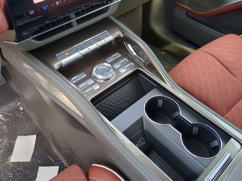 New 2025 Lincoln Nautilus Black Label image 20