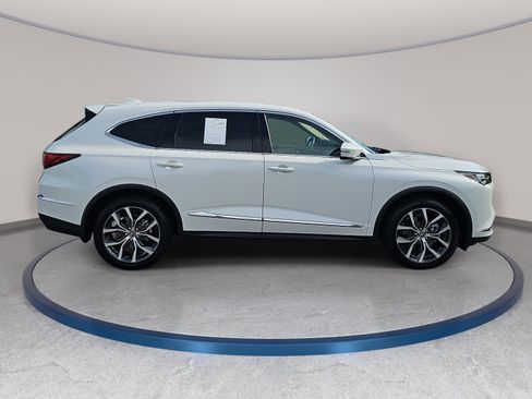 Certified 2024 Acura MDX SH-AWD w/ Technology Package image 4