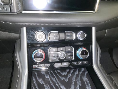 Certified 2023 GMC Yukon Denali w/ Denali Reserve Package image 19