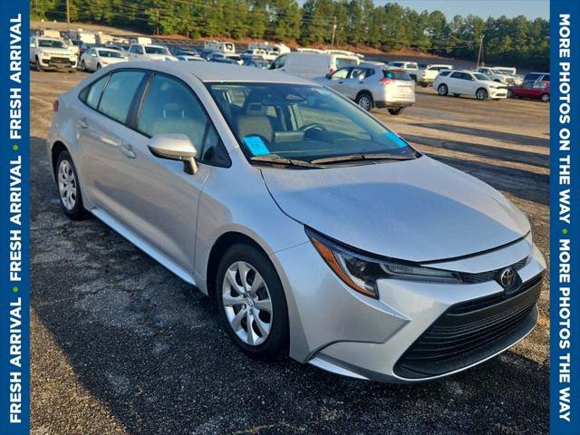 Certified 2024 Toyota Corolla LE FWD image 1