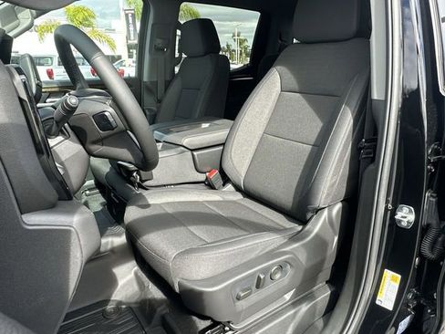 New 2026 GMC Sierra 1500 Elevation image 19