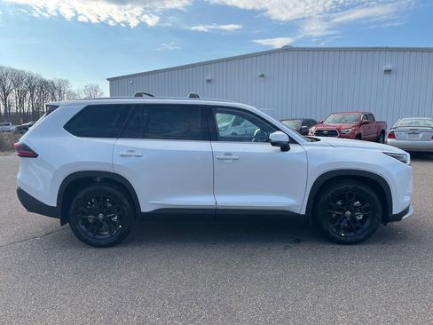 Used 2026 Toyota Grand Highlander AWD Hybrid image 8