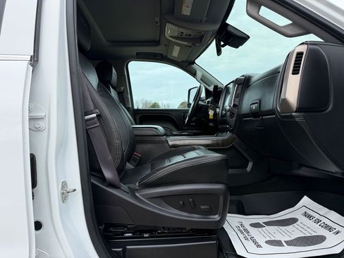 Used 2016 GMC Sierra 2500 Denali w/ Duramax Plus Package image 19
