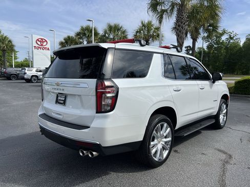 Used 2024 Chevrolet Tahoe High Country image 10