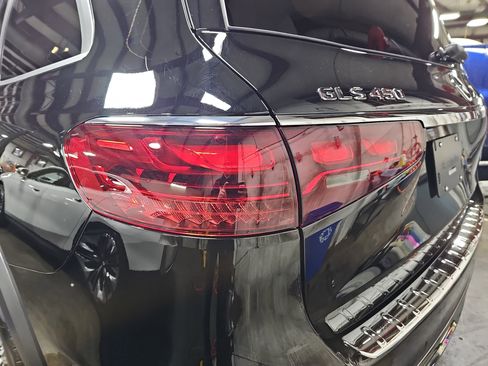 Certified 2026 Mercedes-Benz GLS 450 4MATIC image 38