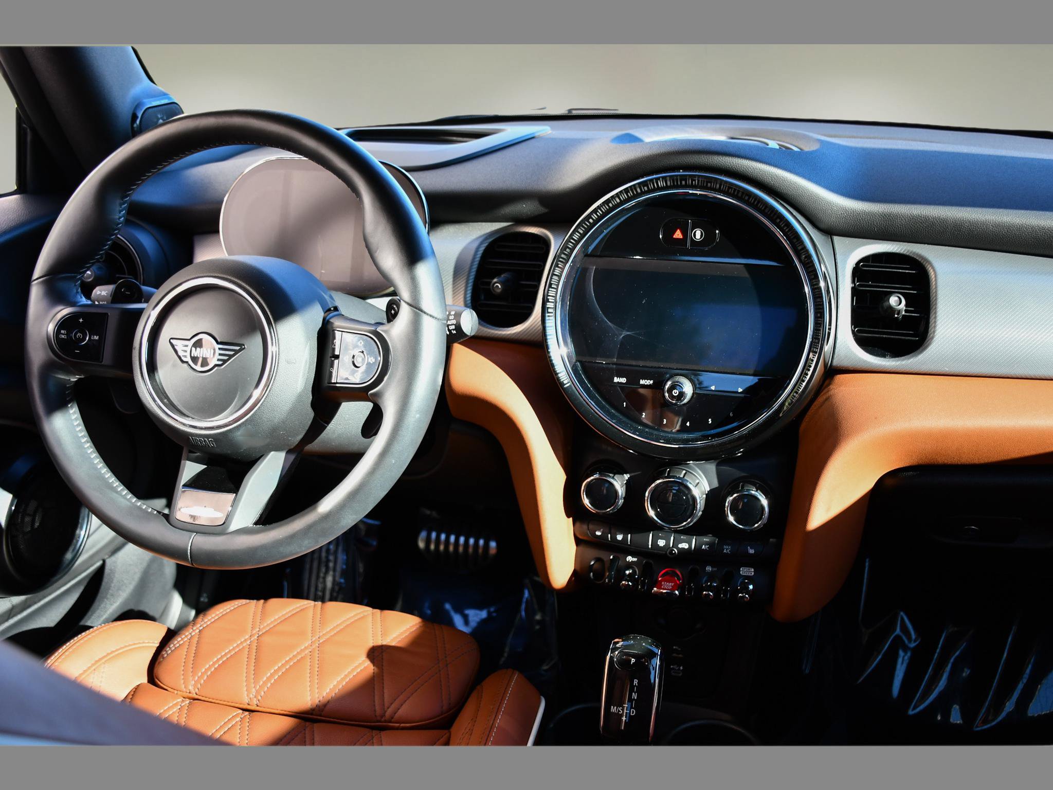 Used 2022 MINI Cooper John Cooper Works FWD image 18