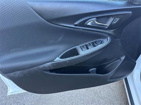 Used 2024 Chevrolet Malibu LT image 20