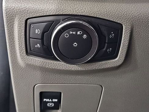 Used 2019 Ford F150 XLT w/ Trailer Tow Package image 16