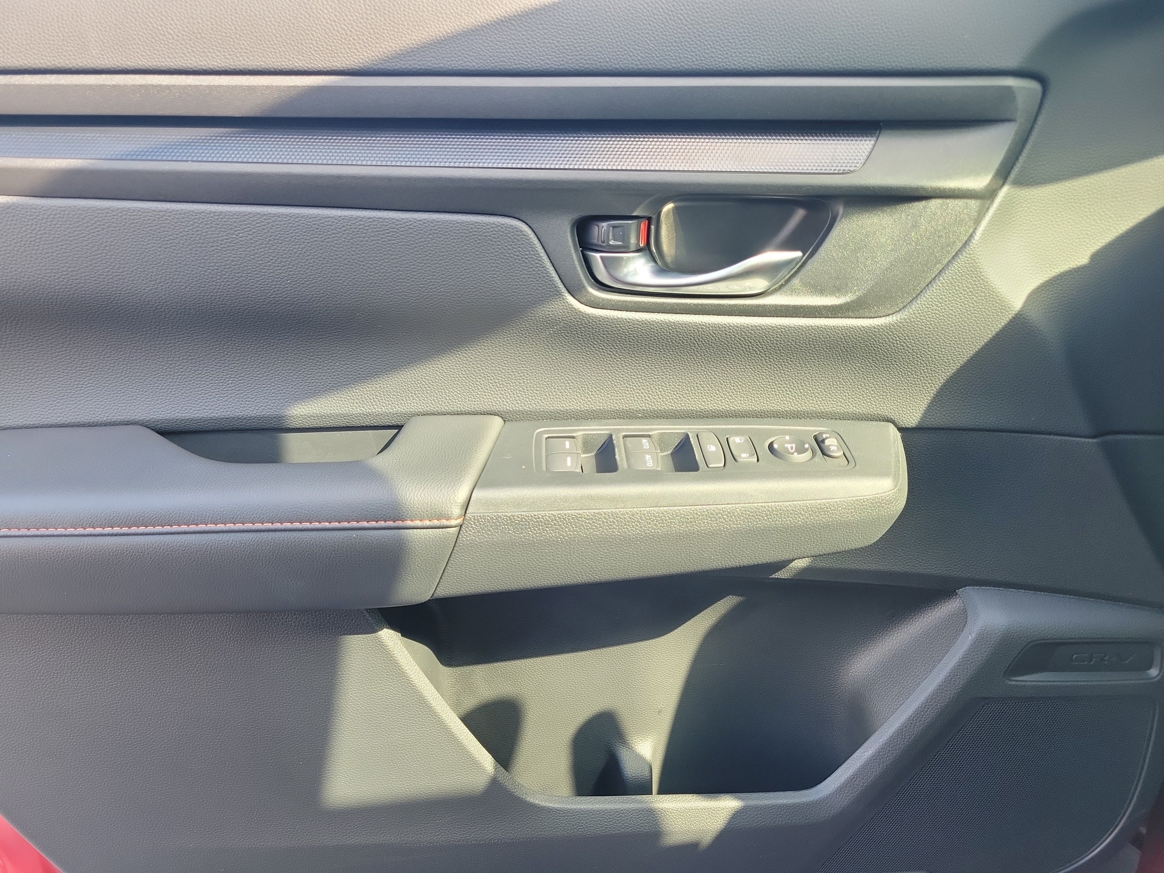 Used 2025 Honda CR-V Sport image 34