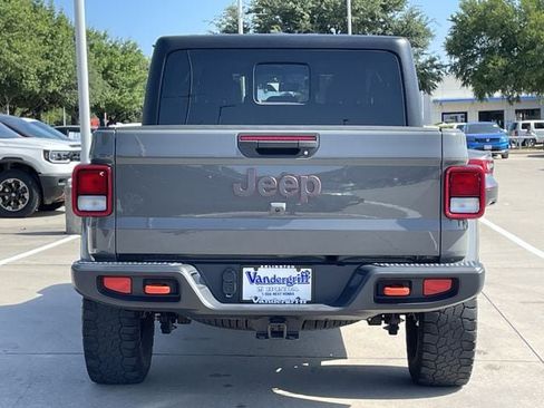 Used 2022 Jeep Gladiator Mojave w/ Cold Weather Group AWD/4WD image 5