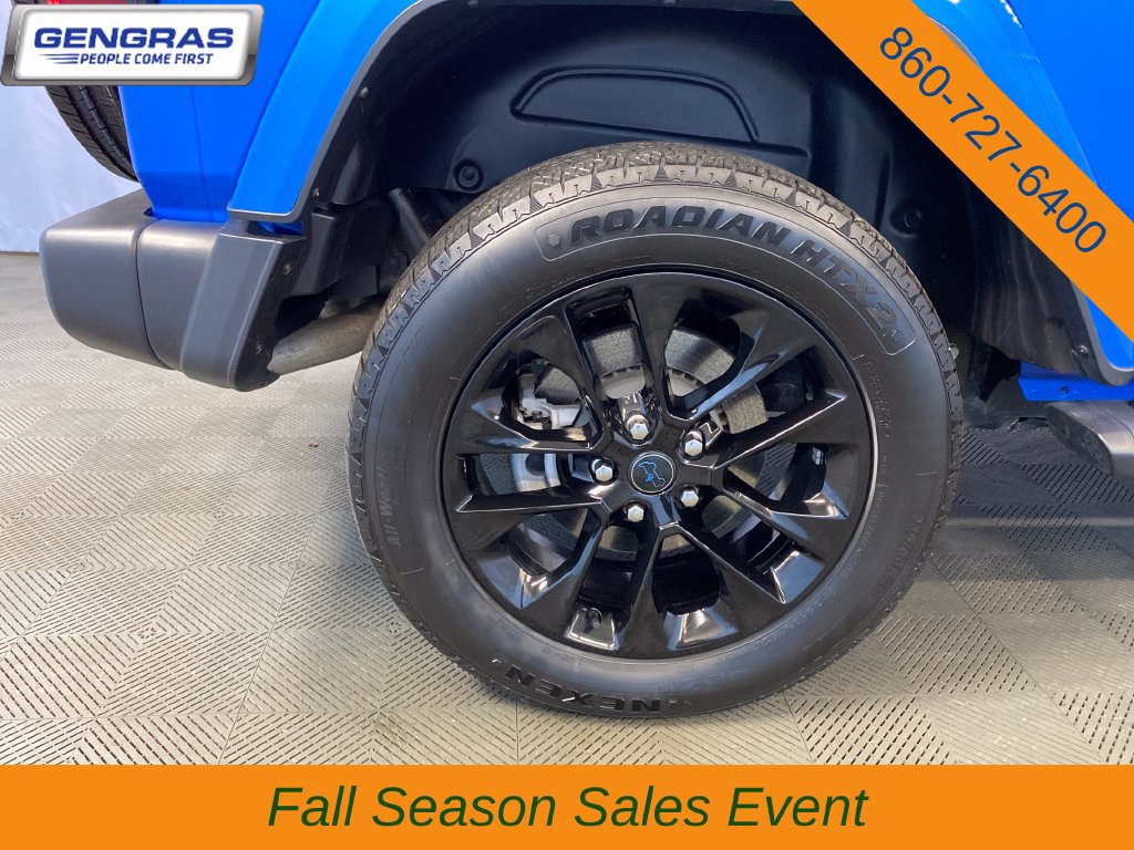 Used 2024 Jeep Wrangler Unlimited Sahara w/ Safety Group AWD/4WD image 35