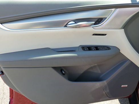Used 2023 Cadillac XT5 Premium Luxury w/ LPO, Floor Liner Package AWD/4WD image 20