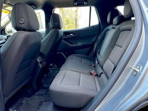 Used 2025 Chevrolet Equinox LT FWD image 28