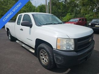 Used 2011 Chevrolet Silverado 1500 W/T RWD video 1