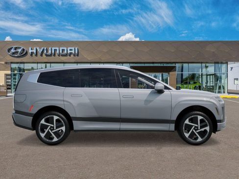 New 2026 Hyundai Ioniq 9 Calligraphy AWD/4WD image 7