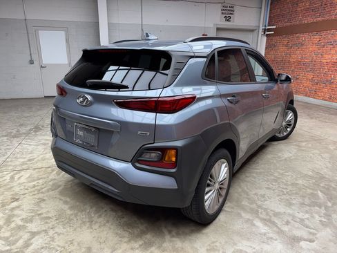Used 2020 Hyundai Kona SEL Plus w/ Cargo Package AWD/4WD image 6