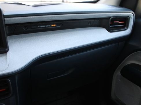 Used 2024 Ford Maverick XLT w/ XLT Luxury Package AWD/4WD image 18