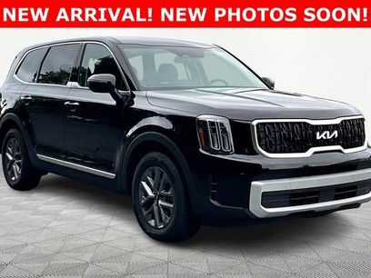 Used 2024 Kia Telluride LX