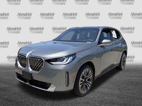 Certified 2025 BMW X3 xDrive30i w/ Premium Package AWD/4WD image 7