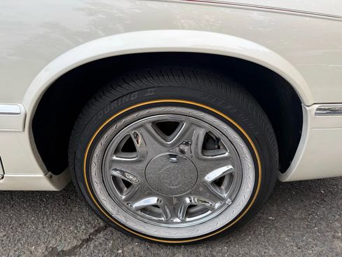 Used 1998 Cadillac Eldorado image 29