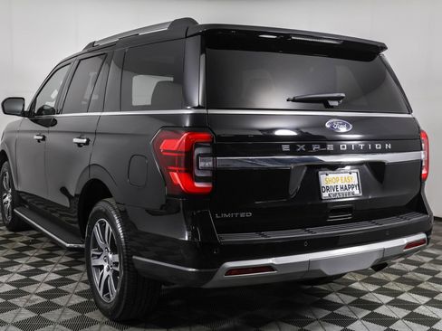 Used 2023 Ford Expedition Limited image 17