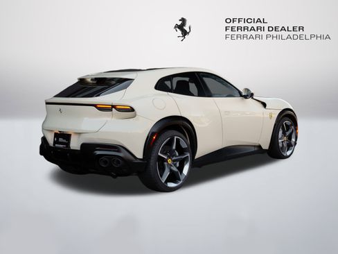 Used 2025 Ferrari Purosangue image 7