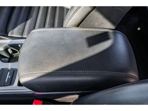 Used 2024 Ford Edge SEL image 18