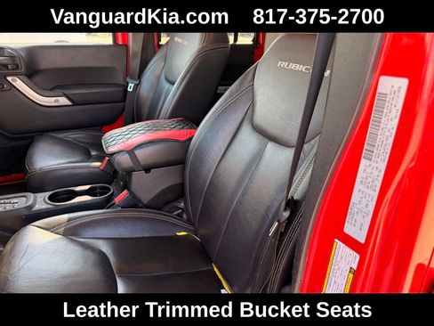 Used 2016 Jeep Wrangler Unlimited Rubicon image 13