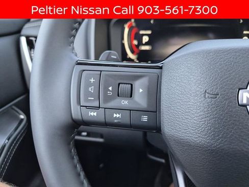 Certified 2026 Nissan Rogue Platinum w/ Platinum Premium Package AWD/4WD image 30
