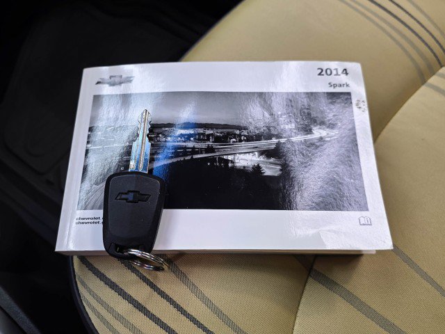 Used 2014 Chevrolet Spark LS FWD image 34