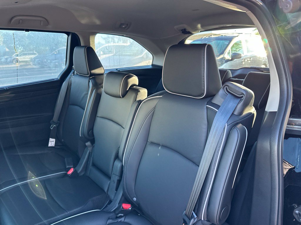 New 2027 Honda Odyssey Touring image 11