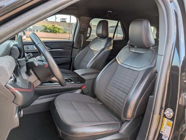 Used 2025 Ford Explorer ST-Line RWD image 22