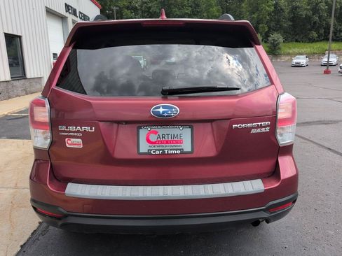 Used 2017 Subaru Forester 2.5i Premium AWD/4WD image 7