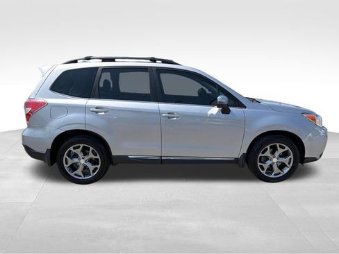 Used 2016 Subaru Forester 2.5i Touring w/ Eyesight & Navigation System AWD/4WD image 8