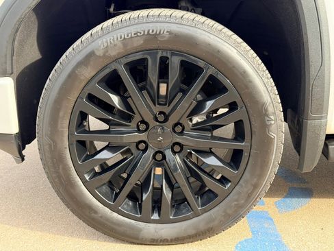 Used 2019 GMC Sierra 1500 Denali w/ Denali Ultimate Package image 7