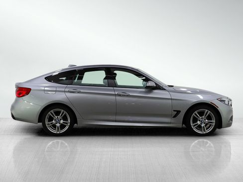 Used 2019 BMW 330i Gran Turismo xDrive 330 Gran Turismo i xDrive w/ M Sport Package image 6