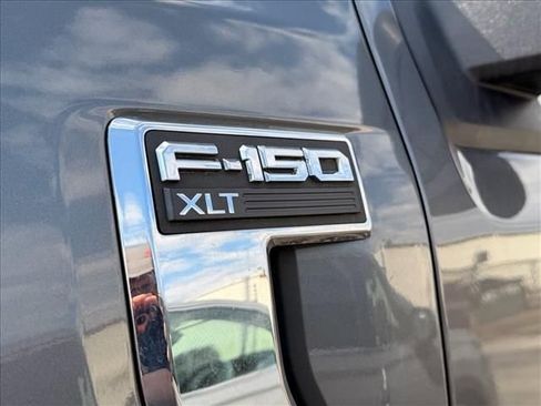 Used 2022 Ford F150 XLT image 5